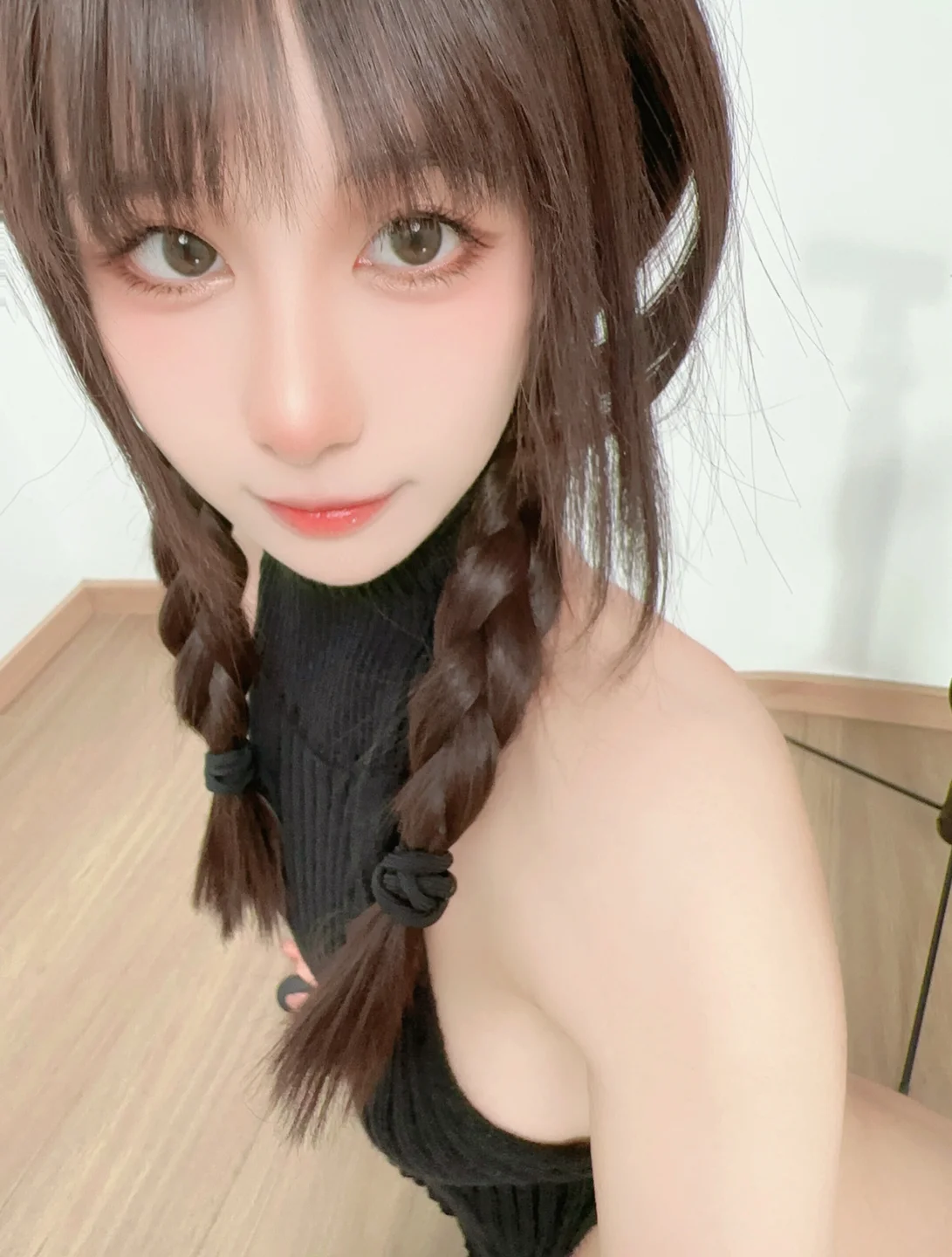 布丁大法 - 全身和裸足 [18P,2V-108MB]